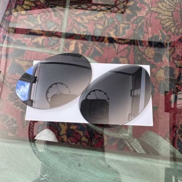 Chanel White Oval Sunglasses w Case, Wipe & Box NEW lenses - Picture 7 of 13